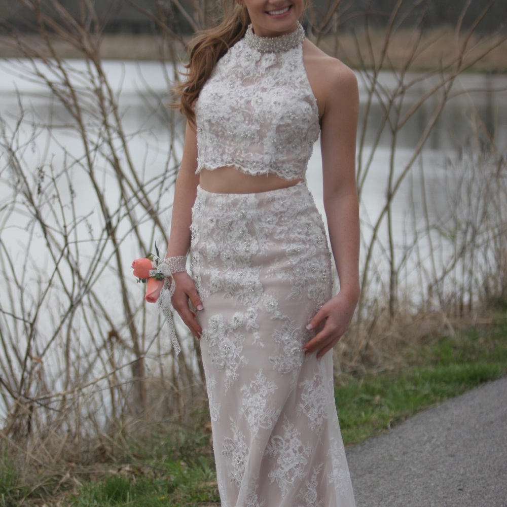 JOVANI 2 PIECE PROM DRESS - Picture 3 of 5